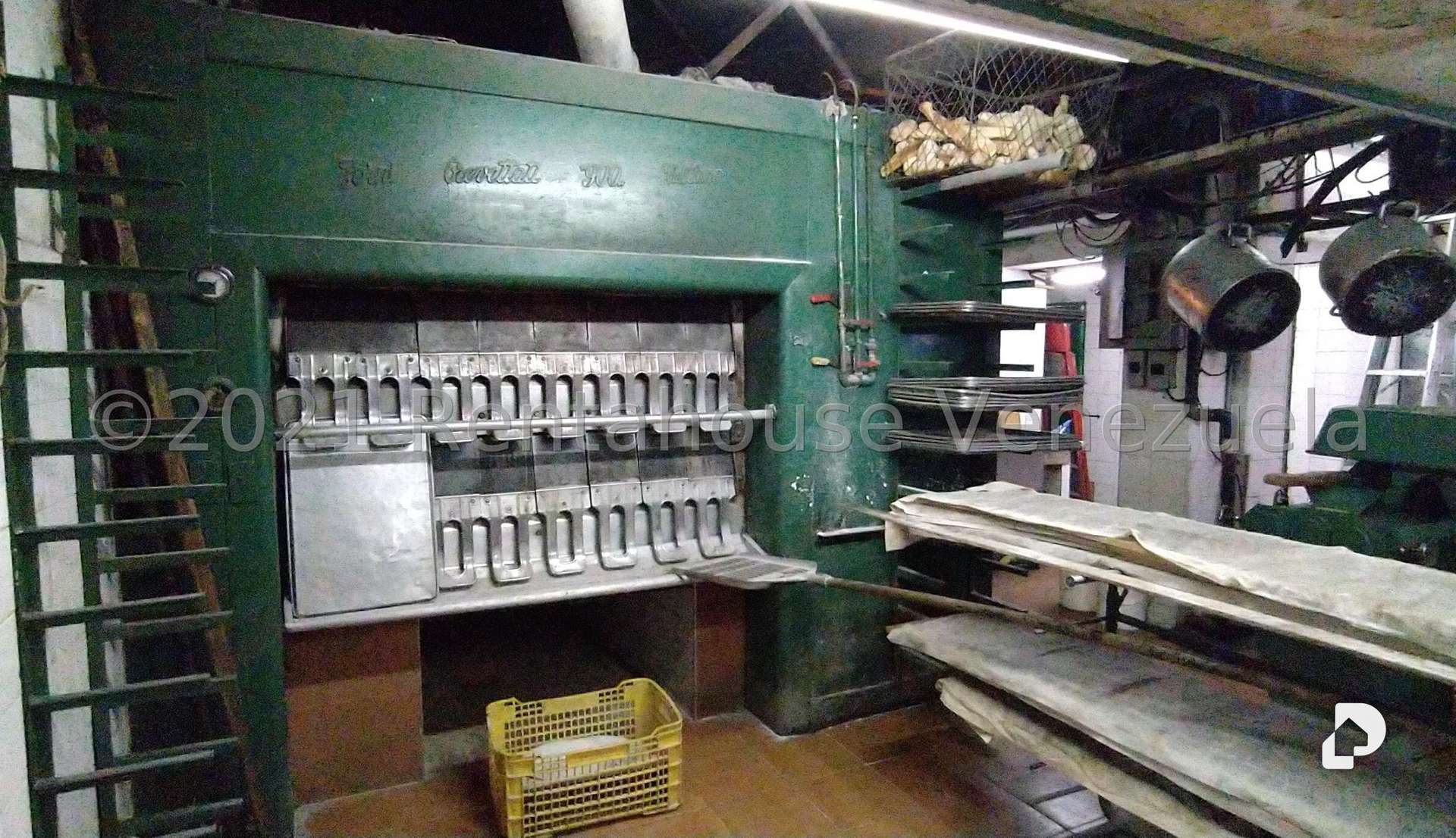 Local comercial en Las Acacias, Caracas – 21