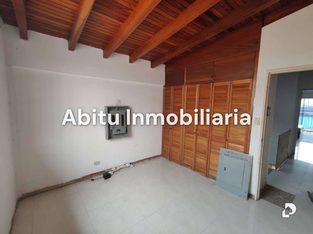 House in El Marqués, Caracas – 6