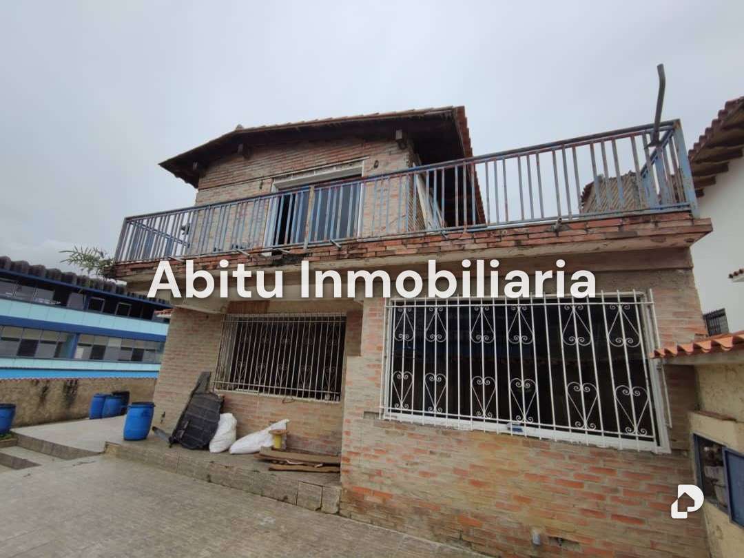 House in El Marqués, Caracas – 3