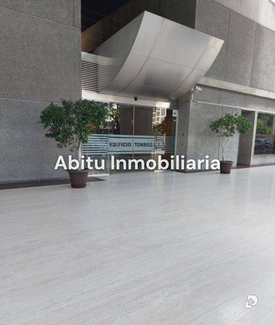 Oficina en Las Mercedes, Caracas – 2