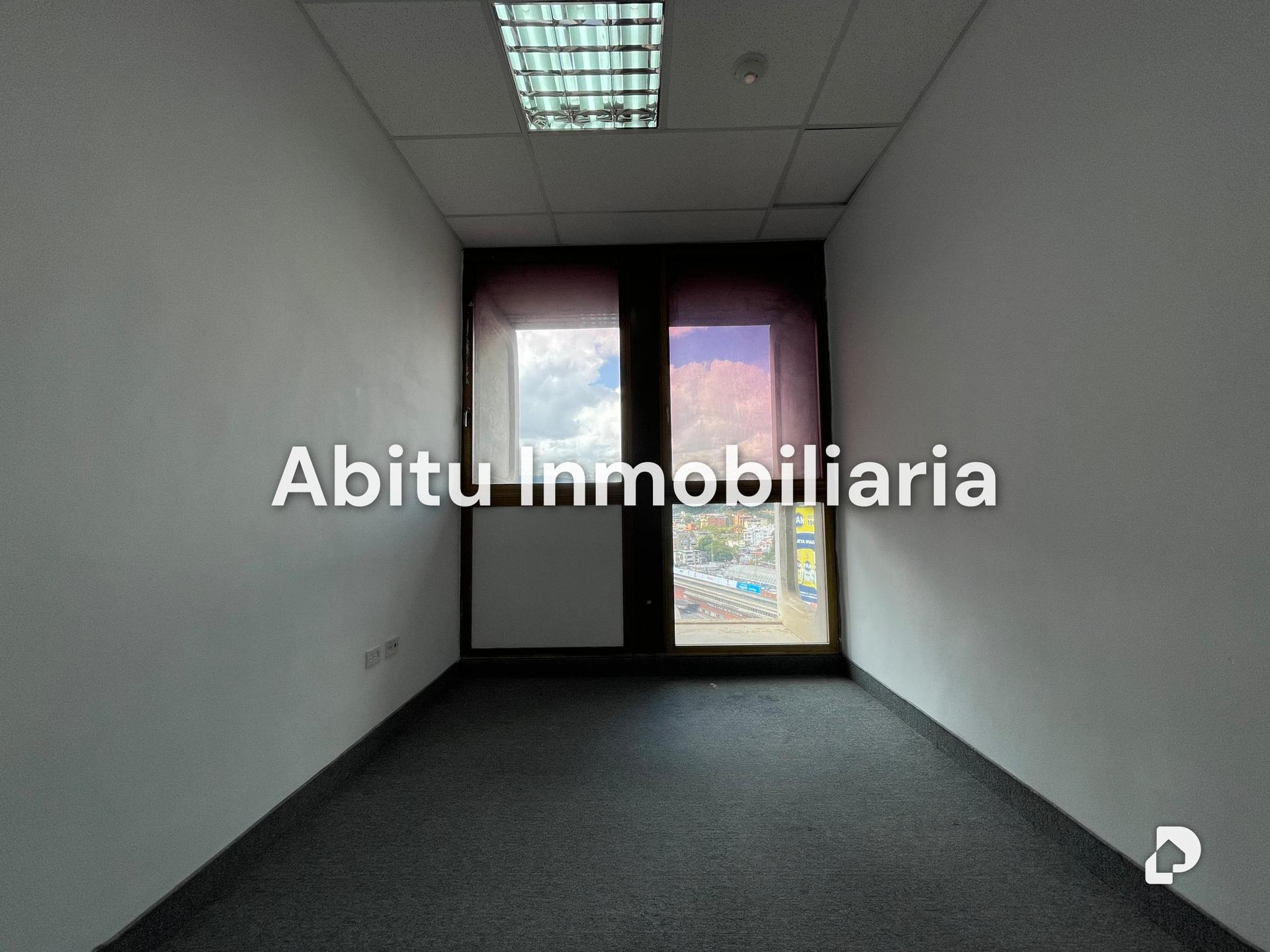 Oficina en Las Mercedes, Caracas – 3