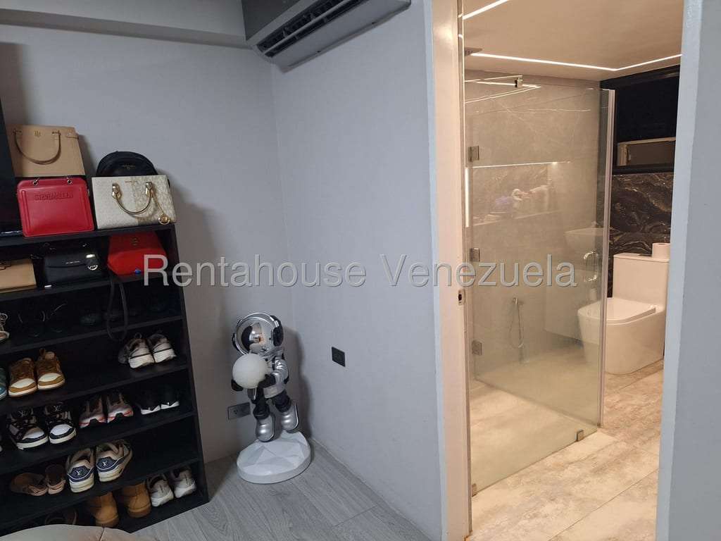 Apartamento en Terrazas del Ávila, Caracas