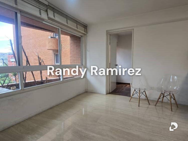 Apartamento en El Rosal, Caracas – 5