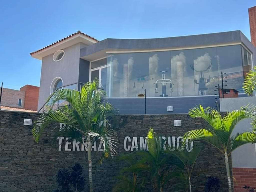Casa en Parroquia Urbana San José, Valencia - 1