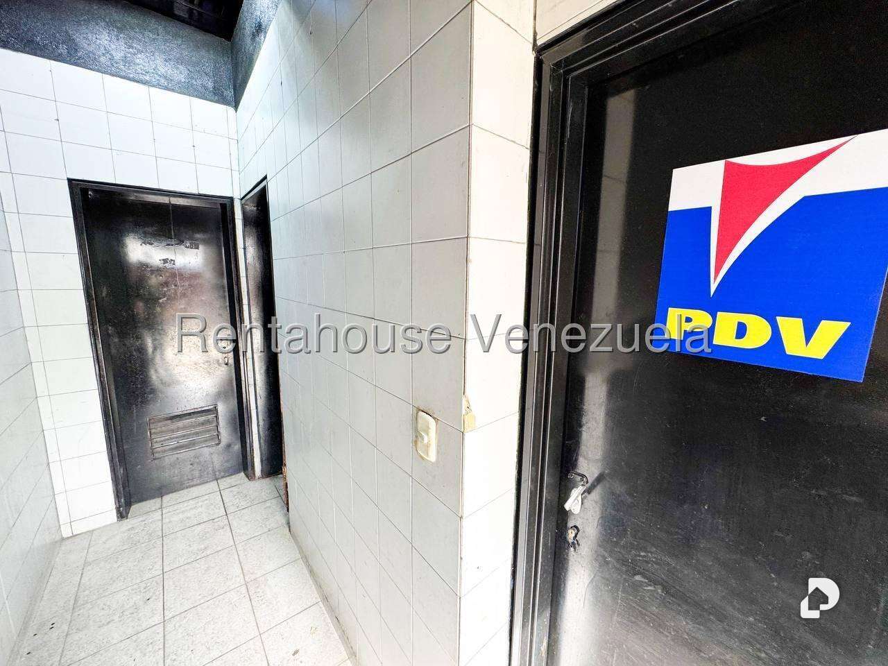 Commercial space in Parroquia San Agustin, Caracas – 20