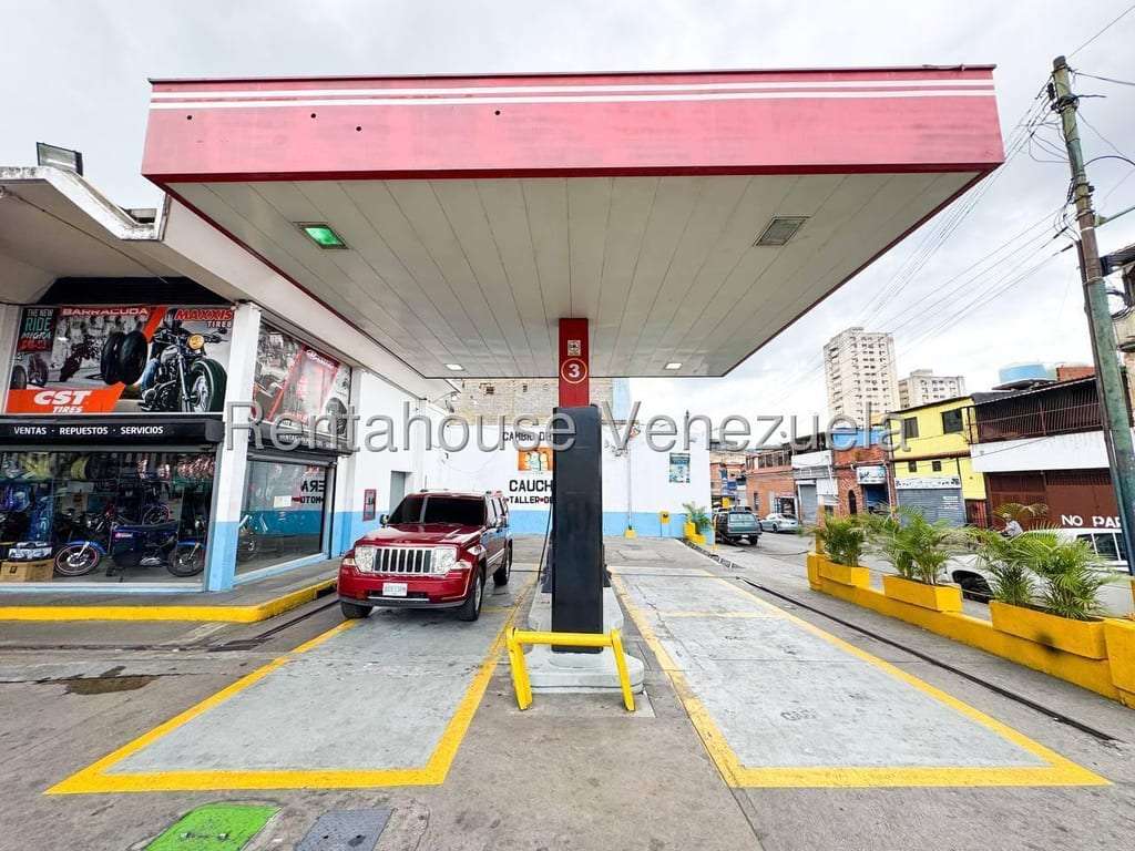 Local comercial en Parroquia San Agustin, Caracas - 1