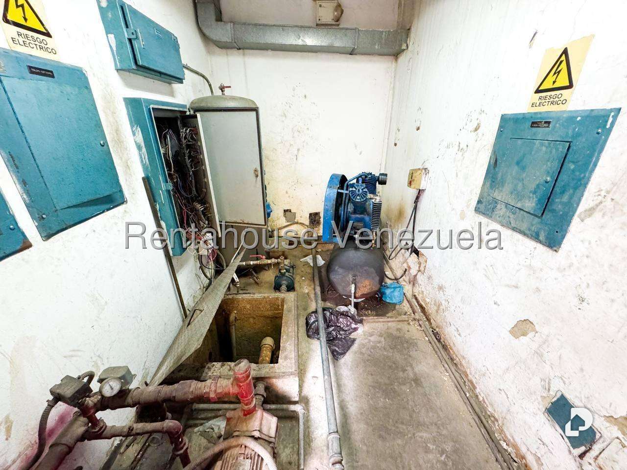 Commercial space in Parroquia San Agustin, Caracas – 24