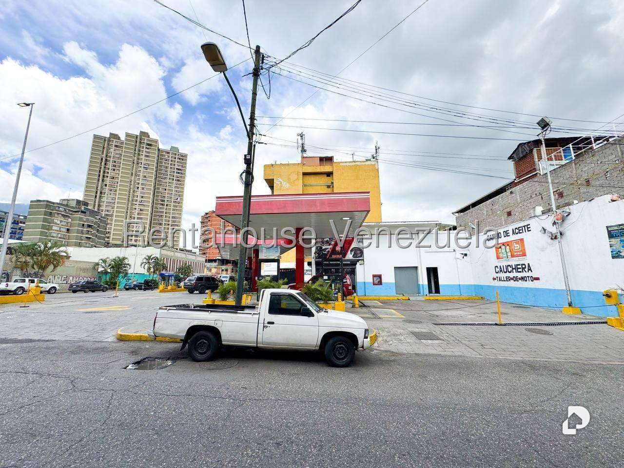 Commercial space in Parroquia San Agustin, Caracas – 8