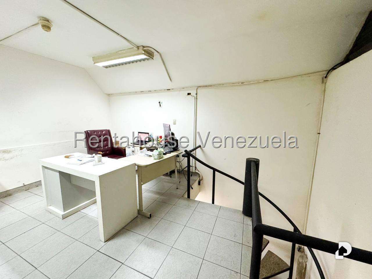 Commercial space in Parroquia San Agustin, Caracas – 23