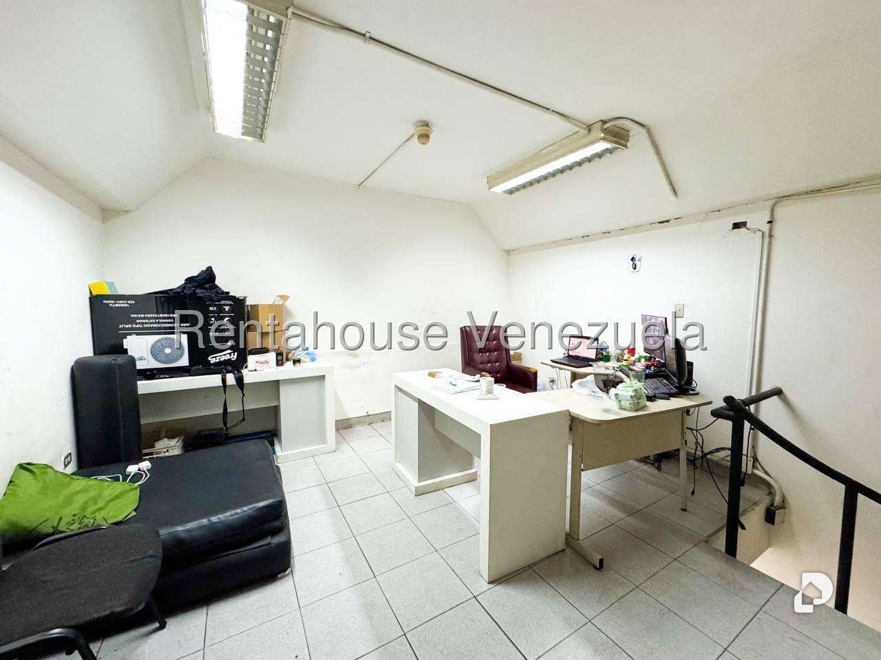 Commercial space in Parroquia San Agustin, Caracas – 22