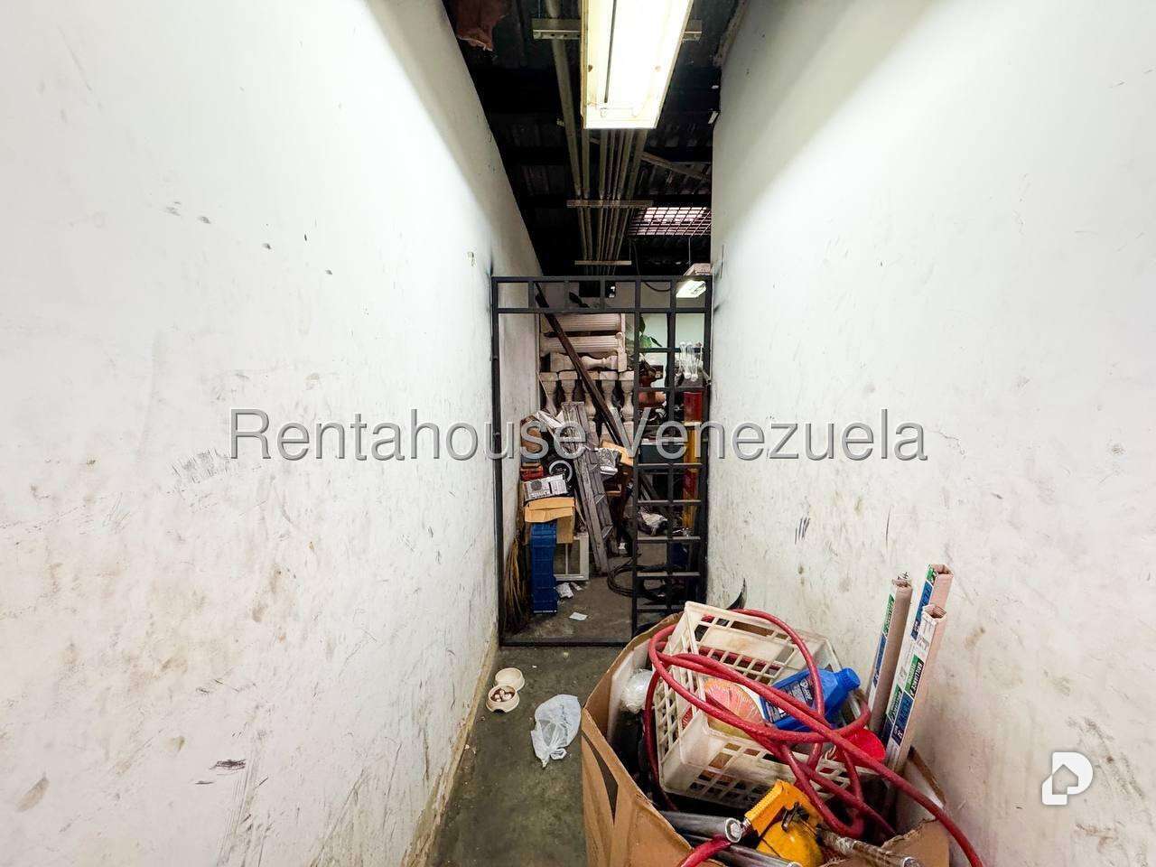 Commercial space in Parroquia San Agustin, Caracas – 25