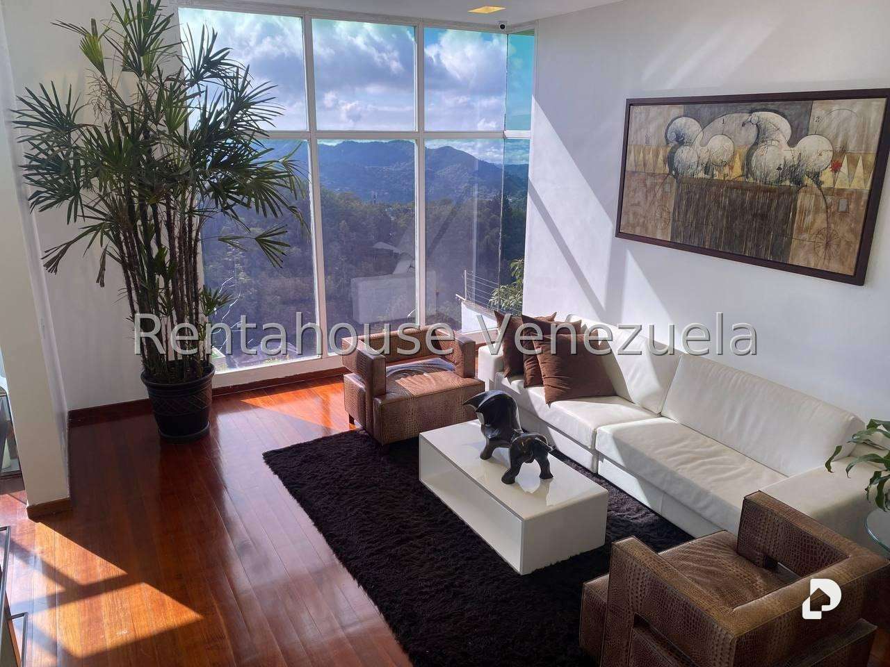 Casa en Los Guayabitos, Caracas – 1