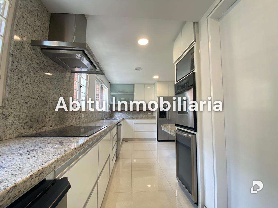 Apartamento en Alto Hatillo, Caracas – 5