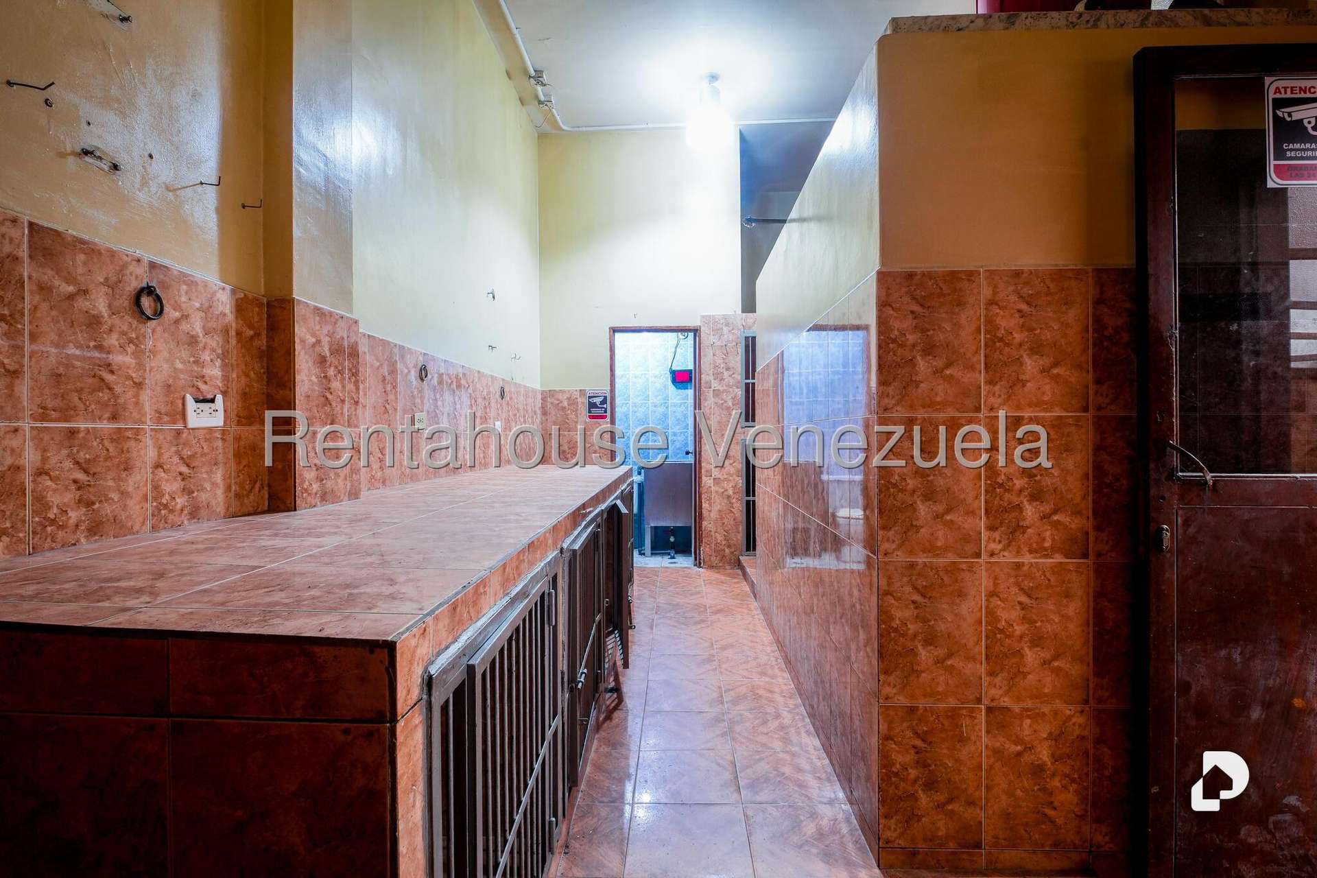 Edificio en Baruta, Caracas – 17