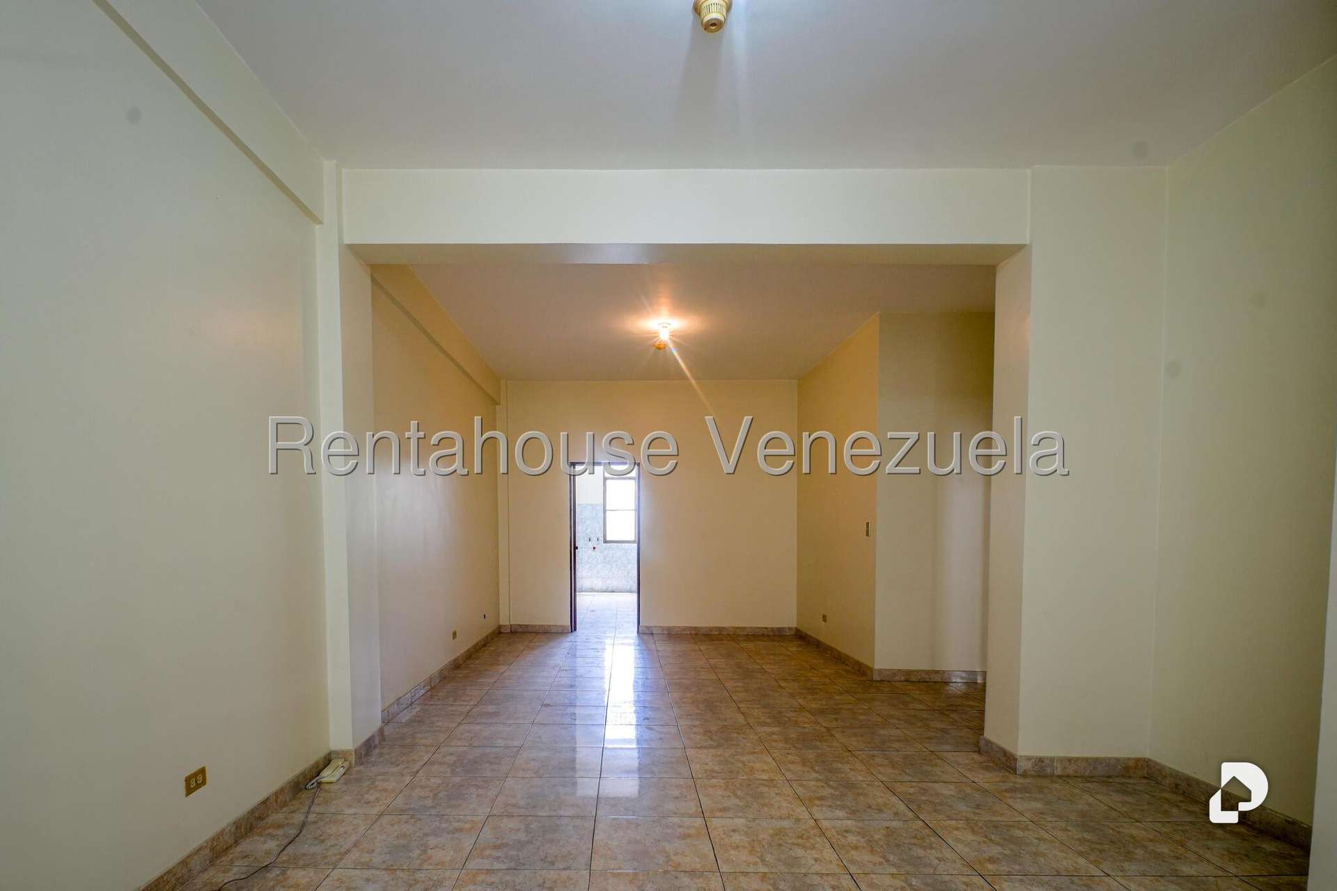 Edificio en Baruta, Caracas – 14