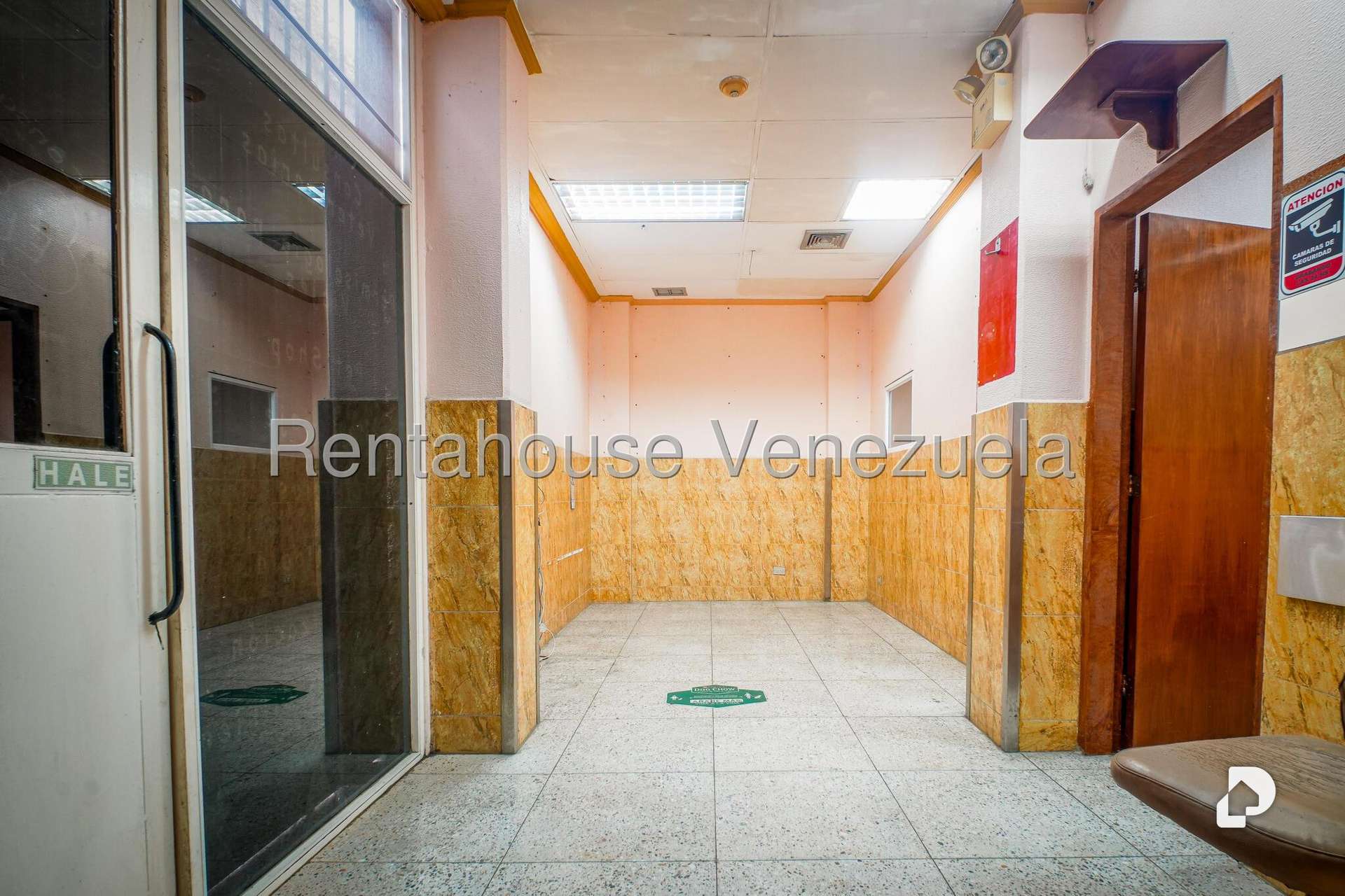 Edificio en Baruta, Caracas – 24