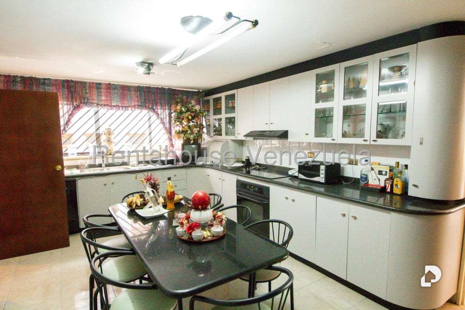 Casa en Lomas de La Lagunita, Caracas – 5