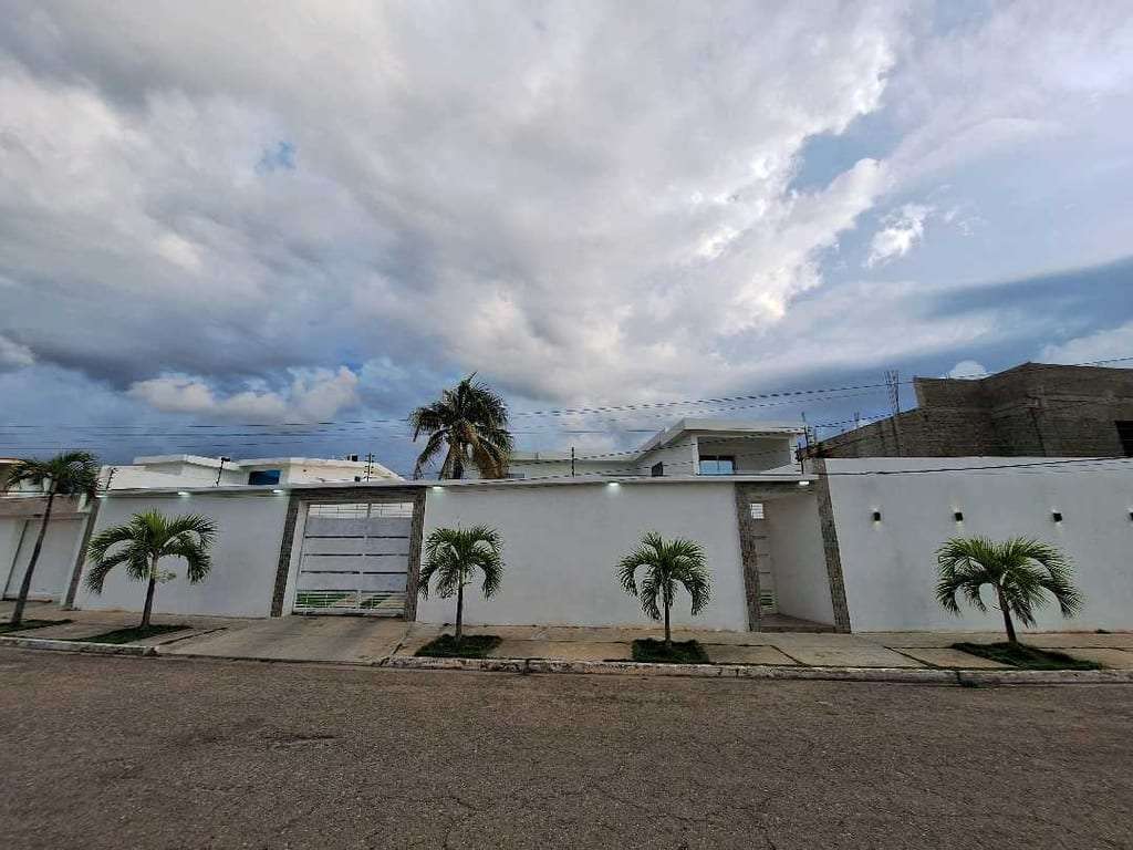 Casa en Cumboto Norte, Puerto Cabello - 1