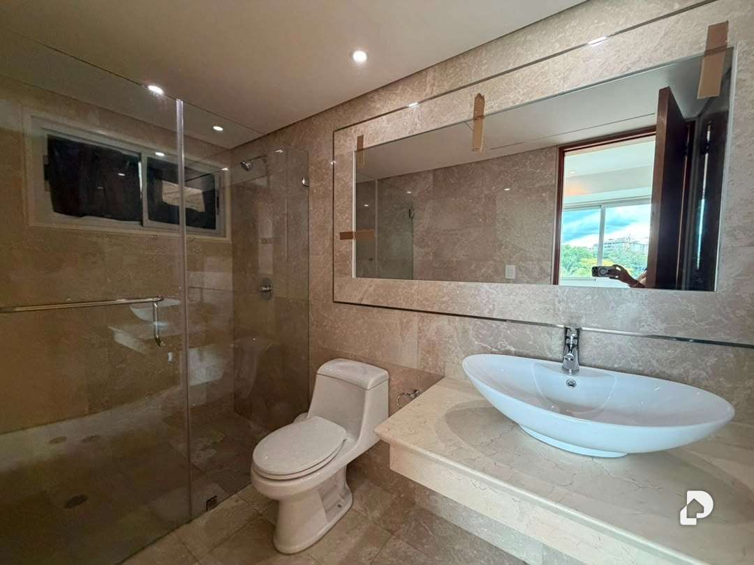 Apartamento en Campo Alegre, Caracas – 9