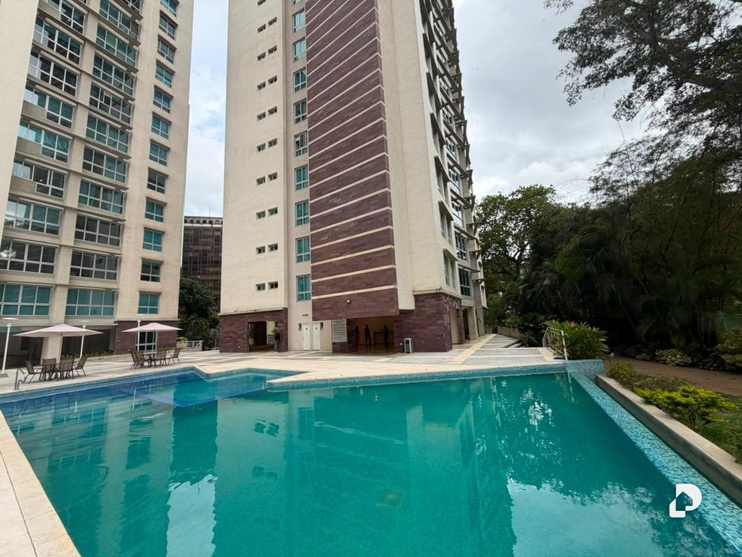 Apartamento en Campo Alegre, Caracas – 2