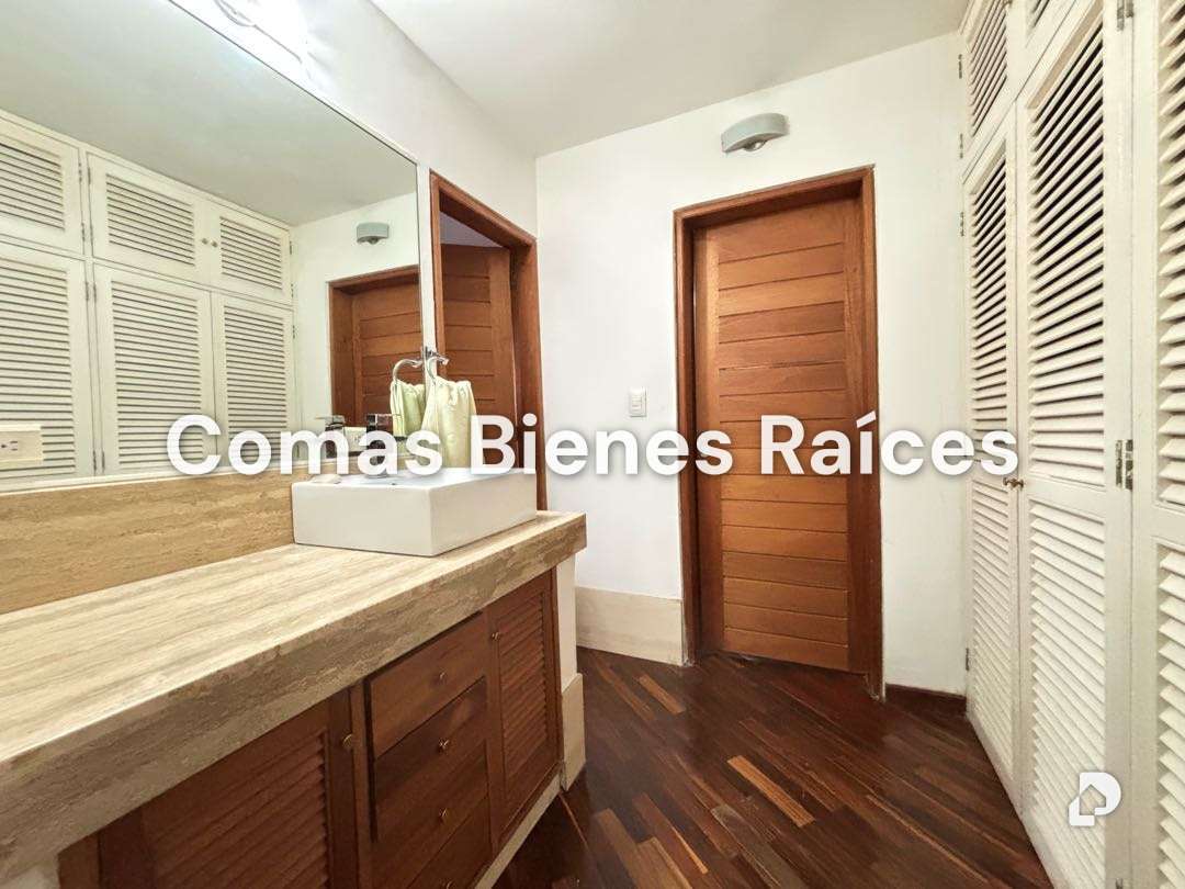 House in Prados del Este, Caracas – 16