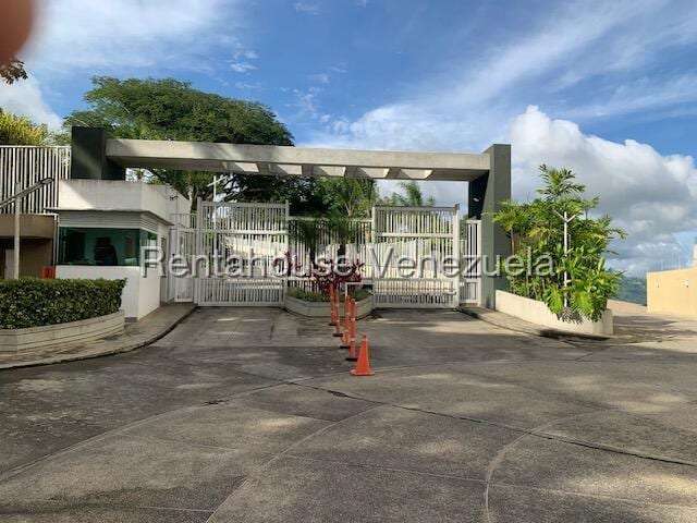 Apartamento en La Lagunita Country Club, Caracas