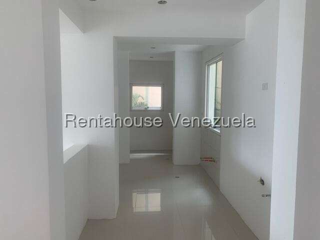 Apartamento en La Lagunita Country Club, Caracas