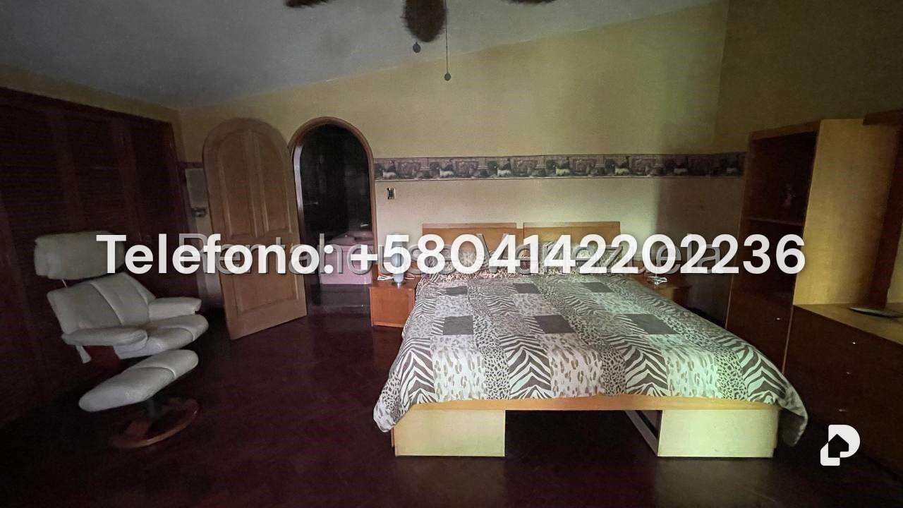 Casa en Prados del Este, Caracas – 15