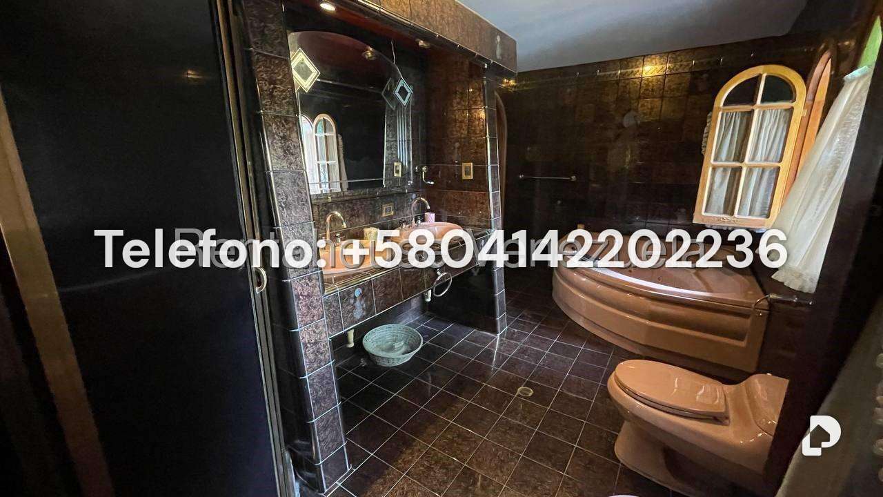 House in Prados del Este, Caracas – 17