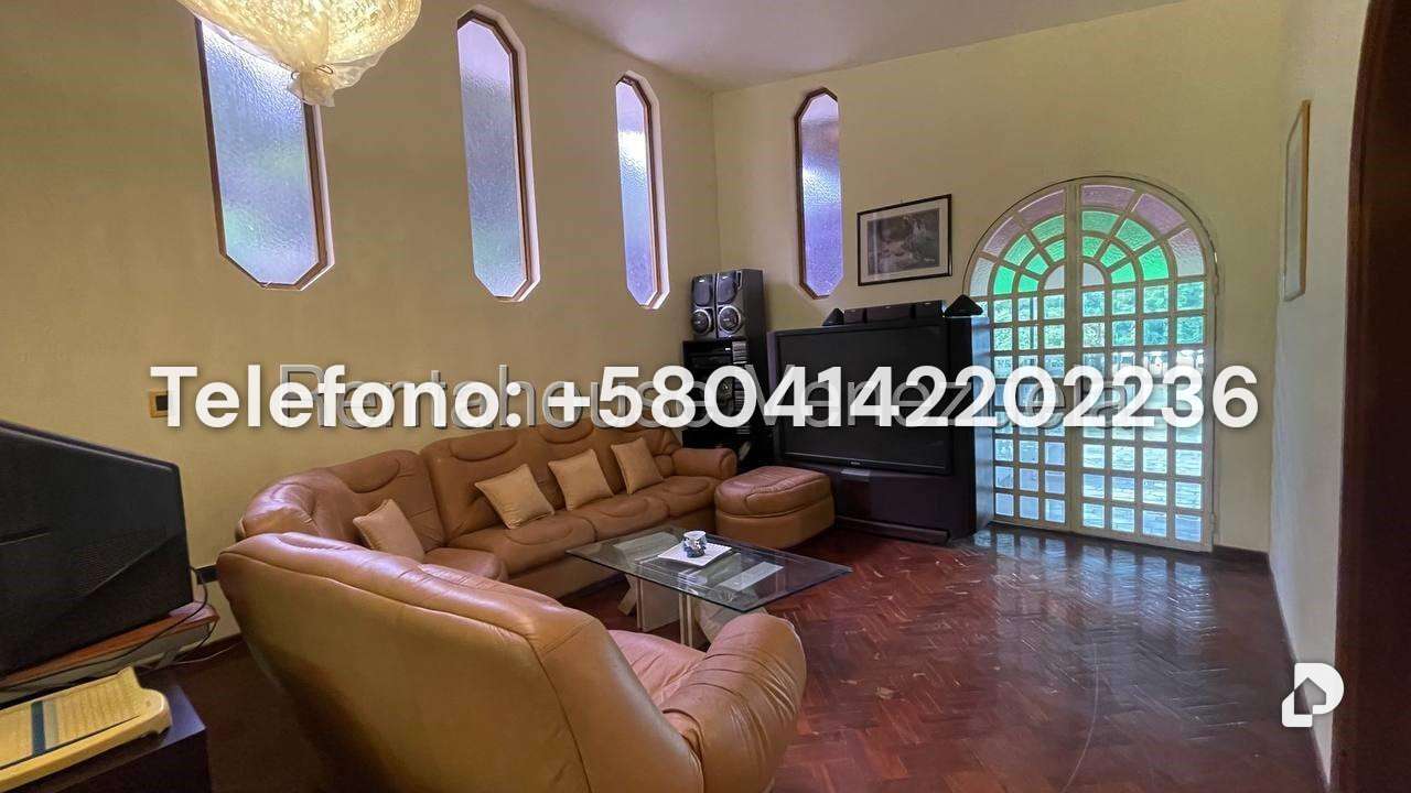 Casa en Prados del Este, Caracas – 24