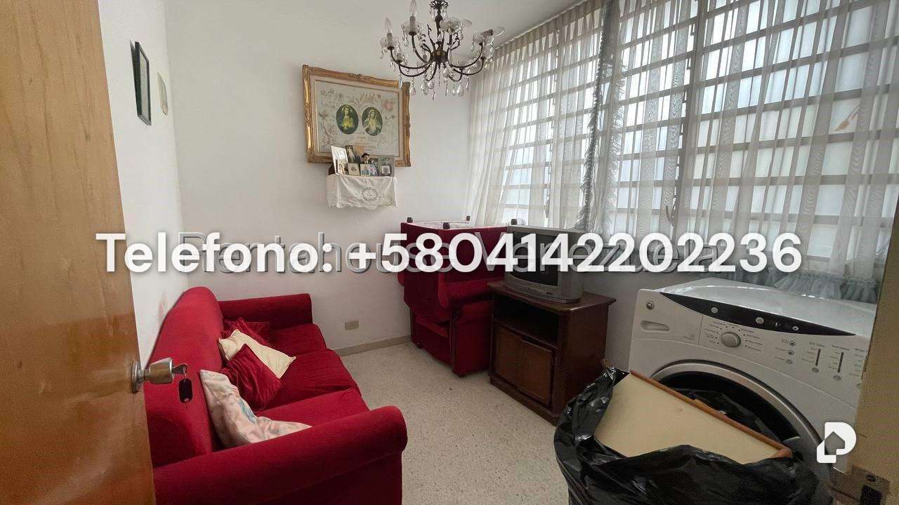 Casa en Prados del Este, Caracas – 36