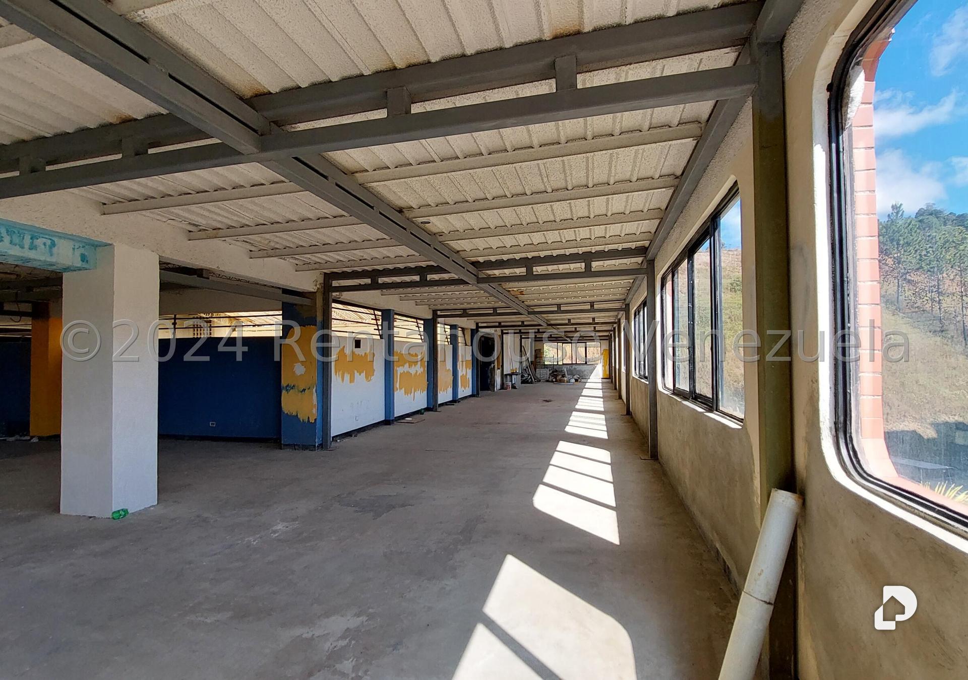 Local comercial en La Bonita, Caracas – 3