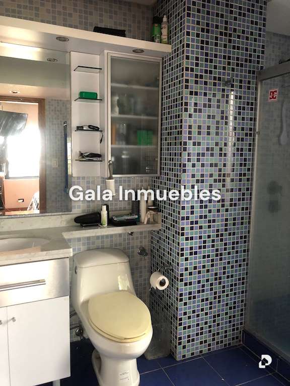 Apartamento en La Florida, Caracas – 17