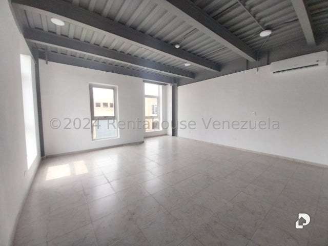 Oficina en Zona Industrial Sur, Valencia – 12