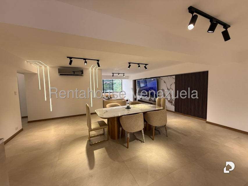 Apartamento en El Cigarral, Caracas – 1