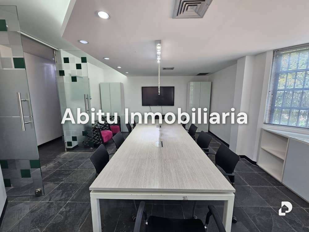 Edificio en Altamira, Caracas – 9