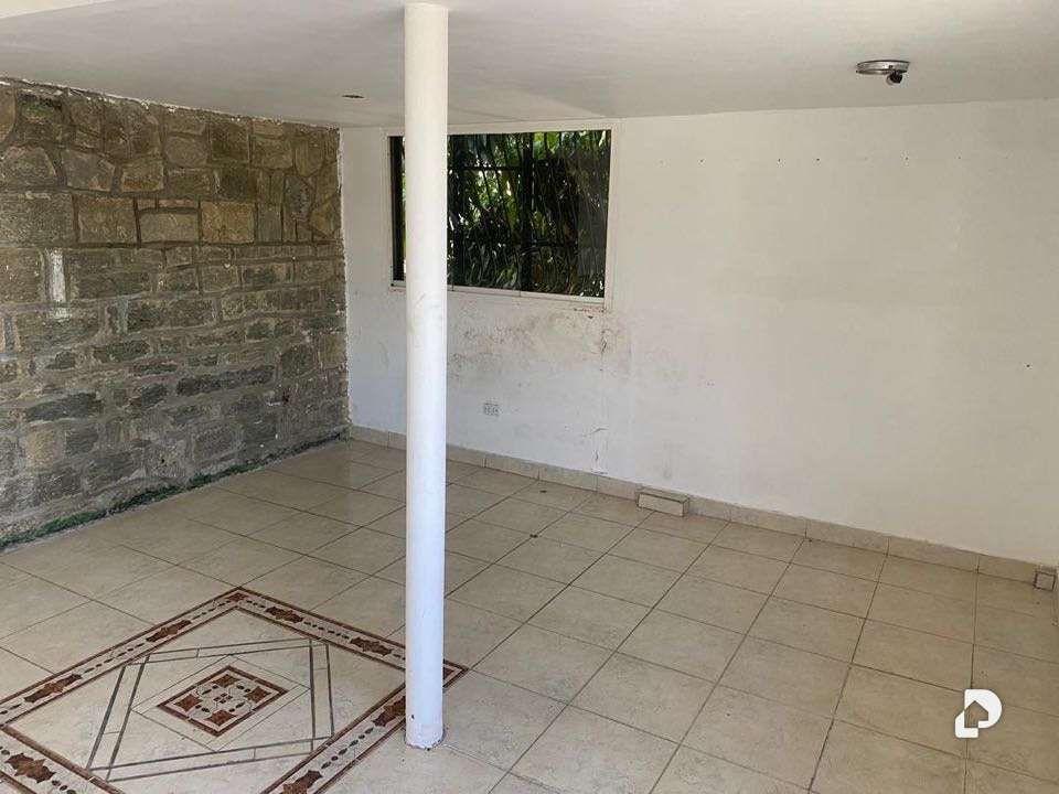 House in Altamira, Caracas – 13