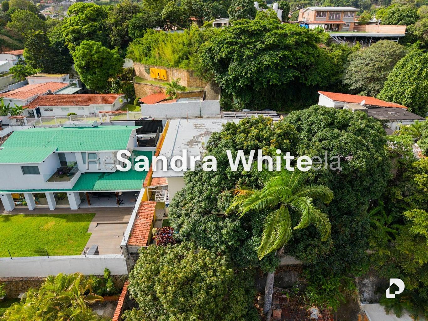 Casa en Prados del Este. 27-4428, Caracas – 2