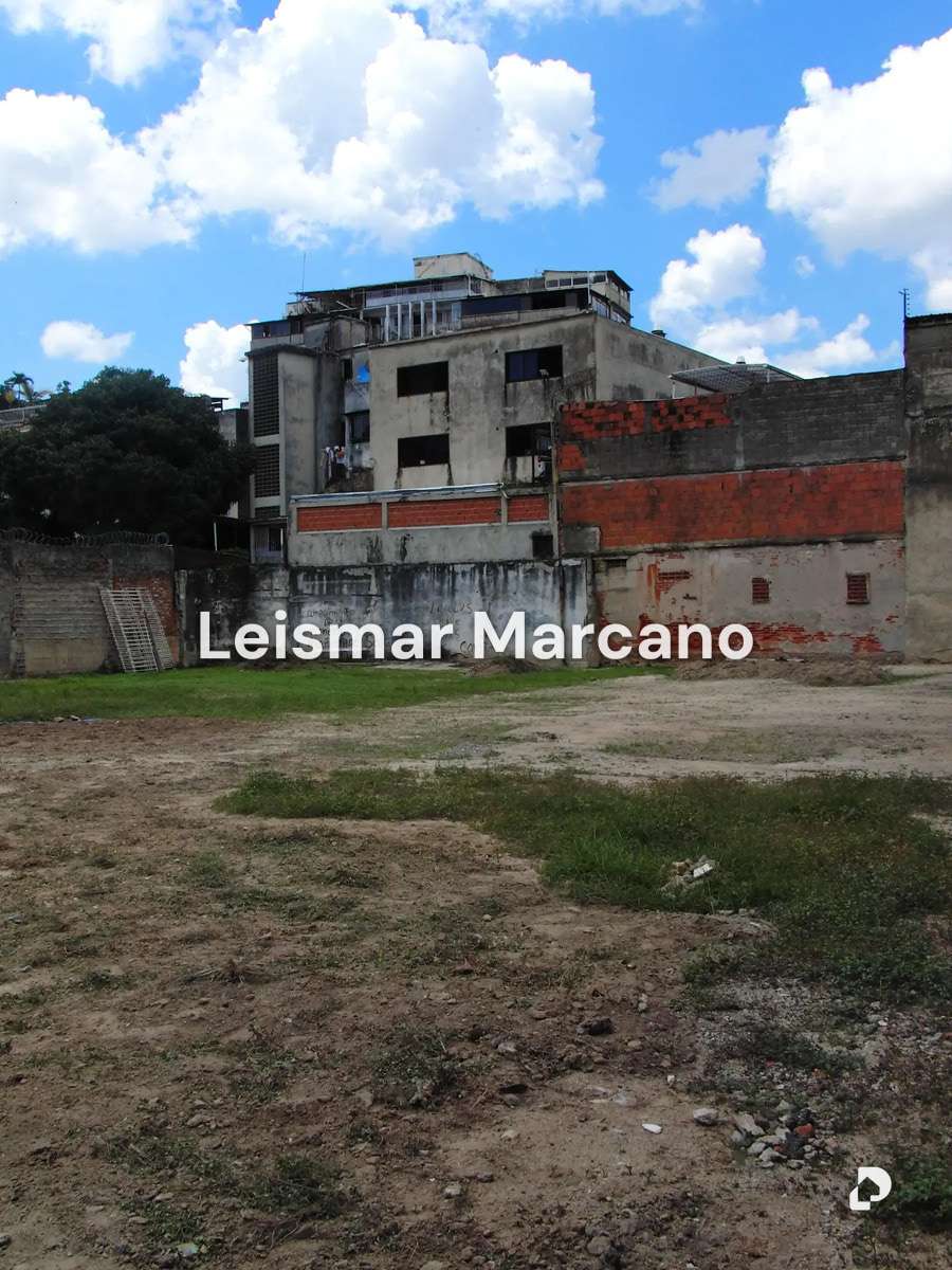 Terreno en La Florida, Caracas – 9