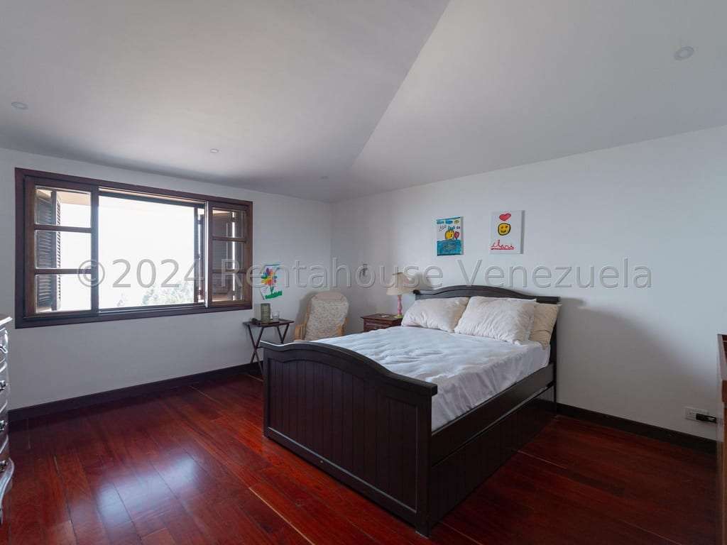 Casa en La Lagunita Country Club, Caracas