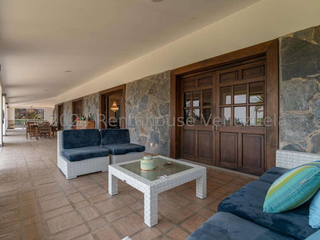 Casa en La Lagunita Country Club, Caracas
