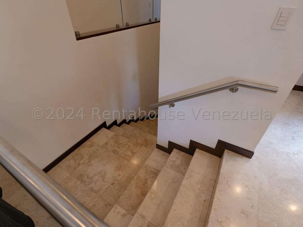 Casa en La Lagunita Country Club, Caracas