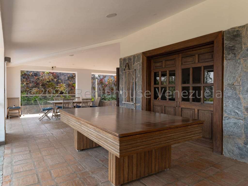 Casa en La Lagunita Country Club, Caracas
