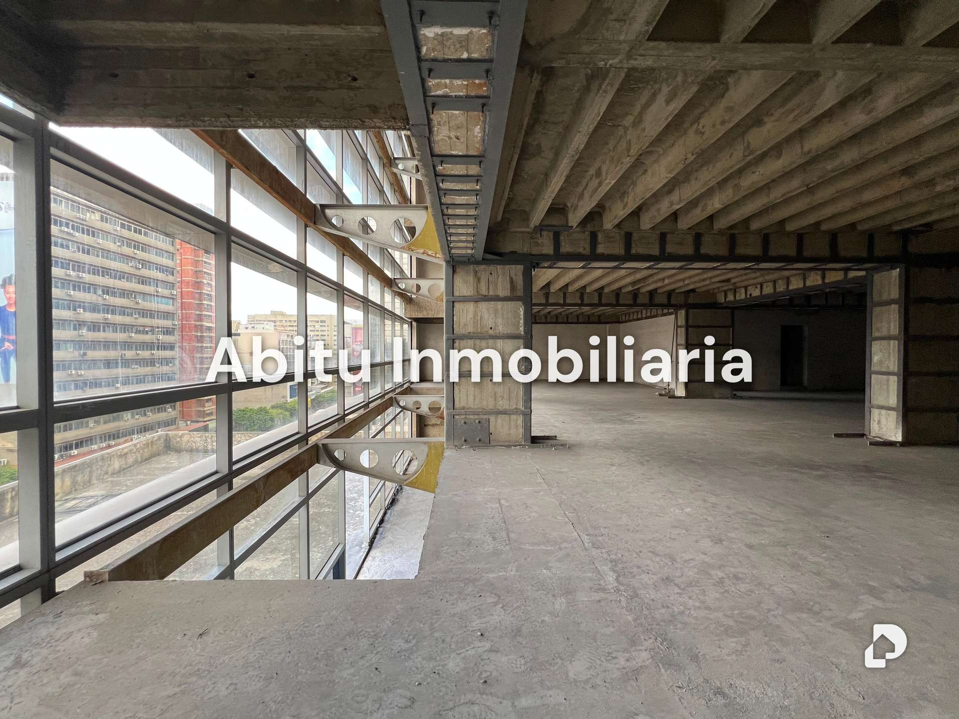 Edificio en Chacao, Caracas – 17