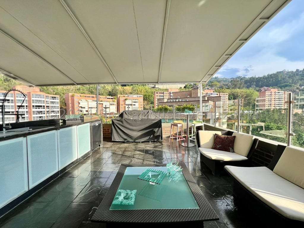 Apartamento en Solar del Hatillo, Caracas