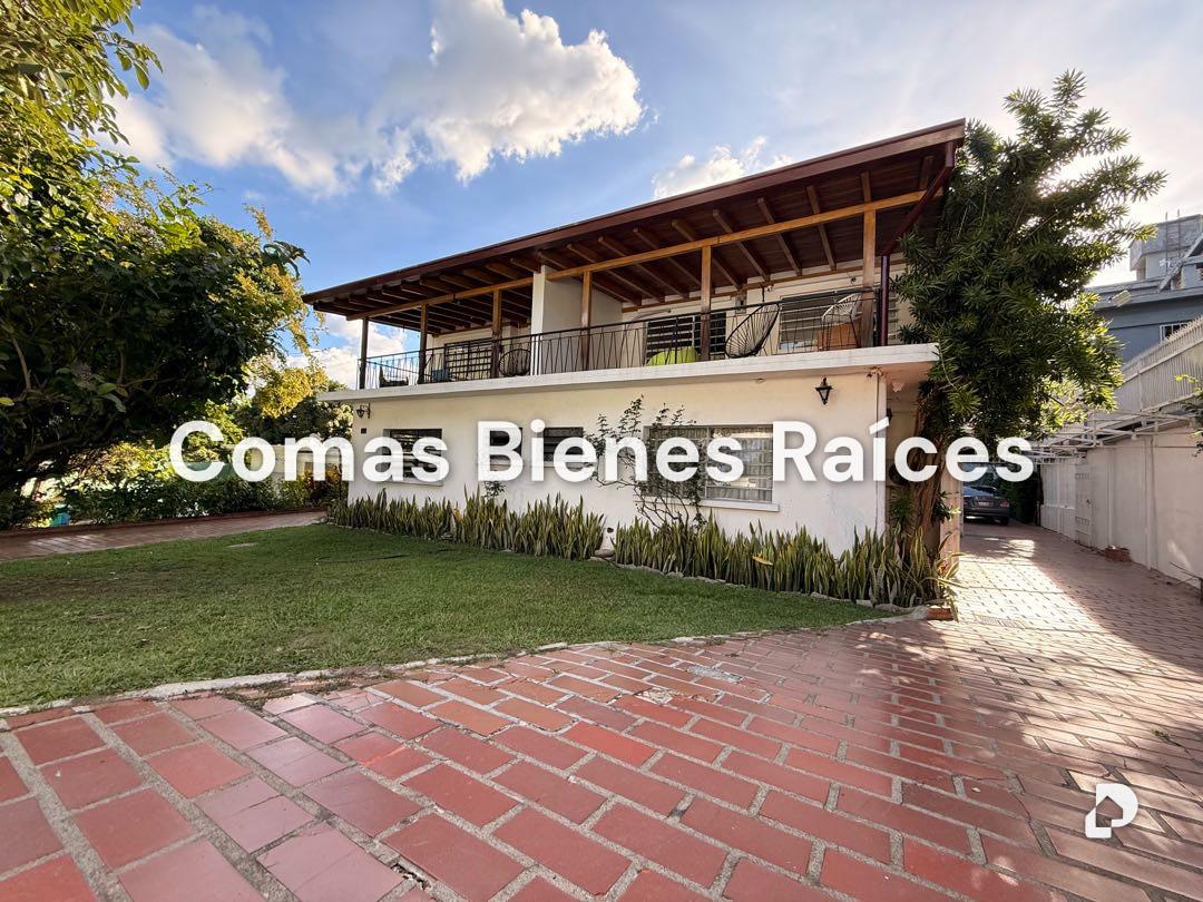 Casa en Altamira, Caracas – 1