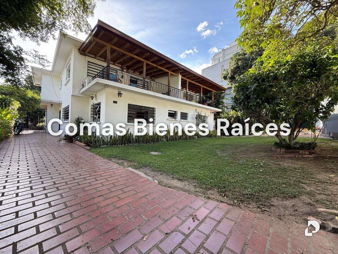Casa en Altamira, Caracas – 10