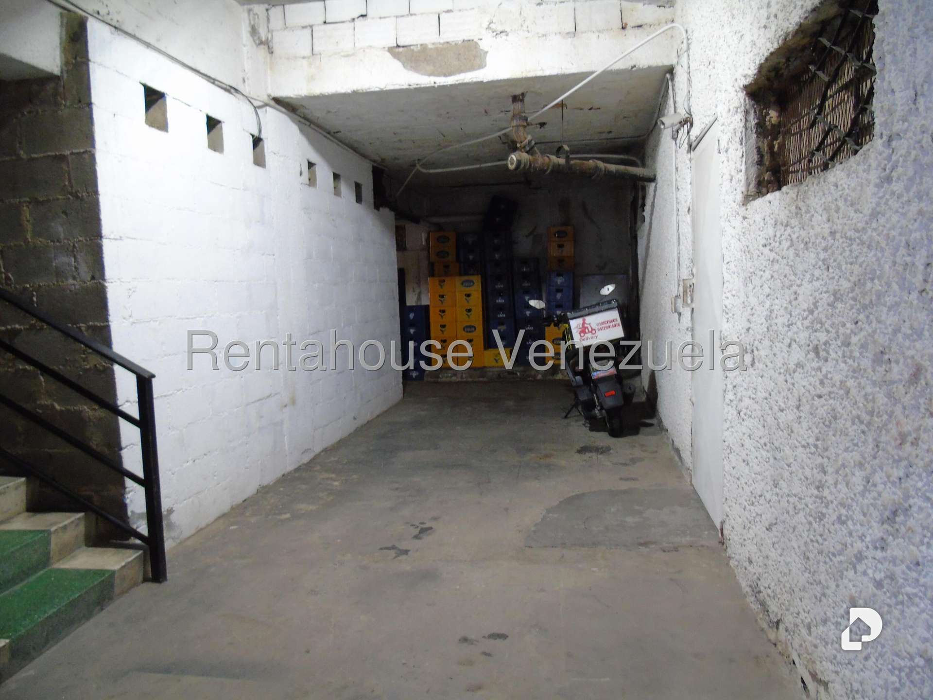 Local comercial en Los Palos Grandes, Caracas – 46