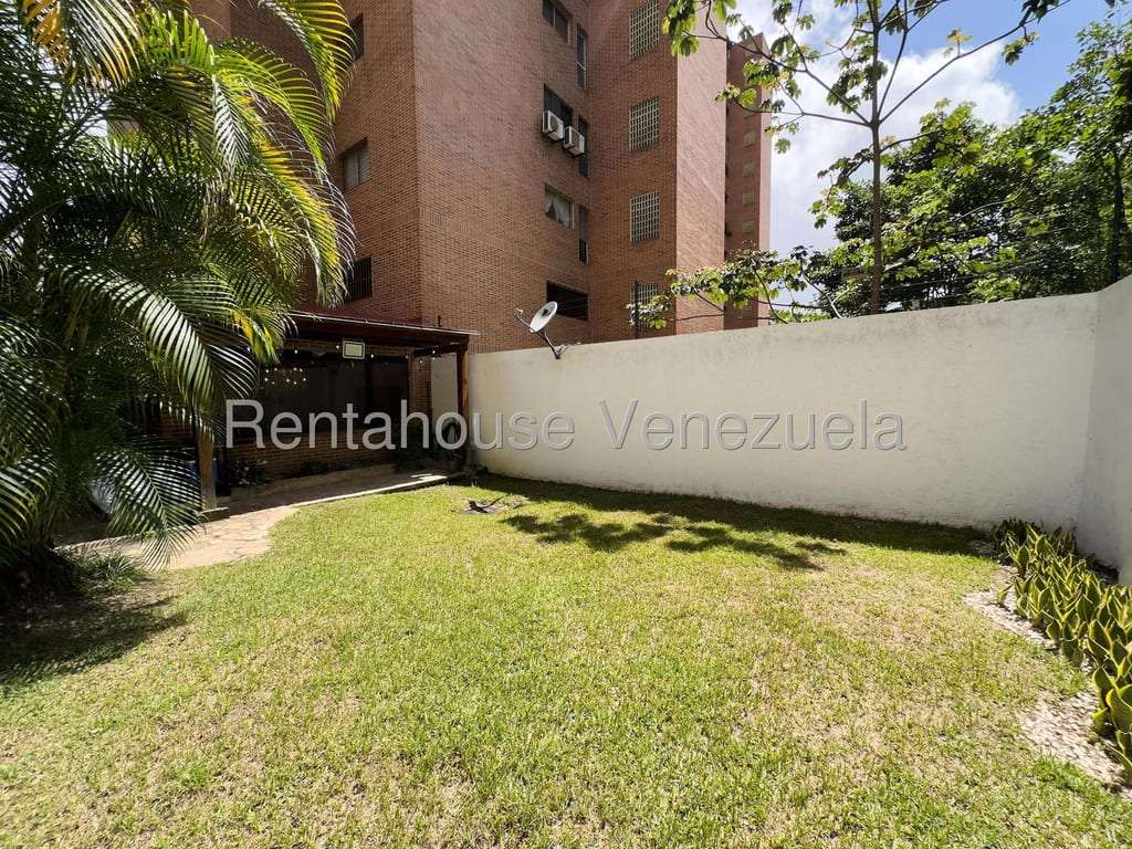 Apartamento en Los Naranjos (del Cafetal), Caracas