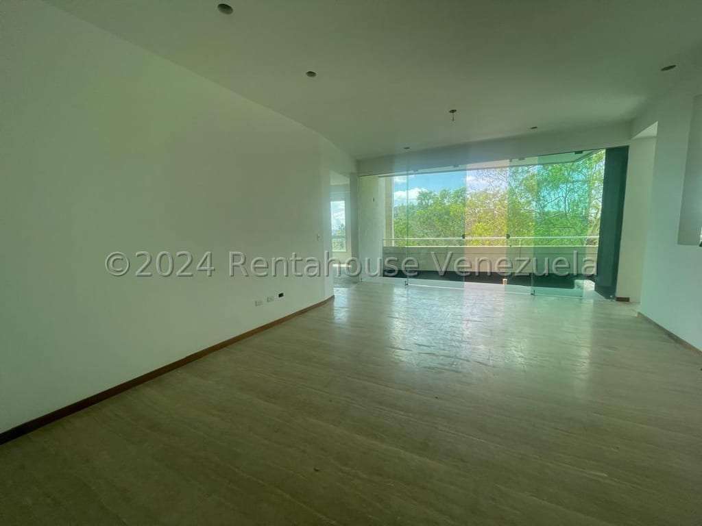 Apartamento en La Lagunita Country Club, Caracas